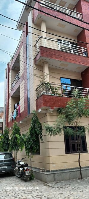 6+ BHK Independent House – Exterior View View at Raj Nagar Extension - for Sale