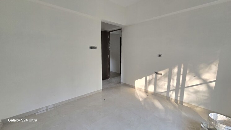 Room, jankalyan nagar 2 Bedroom 515 Sq.Ft. Apartment In Jankalyan Nagar Mumbai 9839453