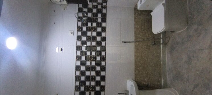 Bathroom, panchsheel vihar 2 Bedroom 810 Sq.Ft. Builder Floor In Panchsheel Vihar Delhi 9839455