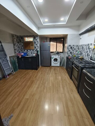 Parking in 3 BHK Apartment at RNA Classic Apartment, Santacruz West – for Rent