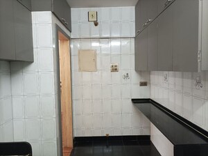 Kitchen in 3 BHK Apartment at Orchid Apartment Santacruz West, Santacruz West – for Rent