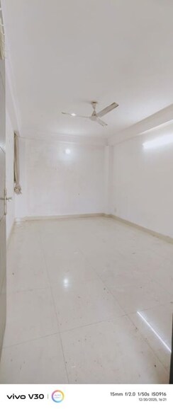 1 RkBuilder Floor For Rent in Saket