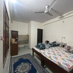 250 Sq.Ft. Pg in Nagla Nagli