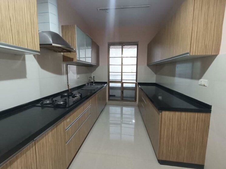 Kitchen, kalpataru-sparkle 3 Bedroom 1150 Sq.Ft. Apartment In Bandra East Mumbai 9839537