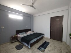 2 BHK Apartment For Rent in East Of Kailash
