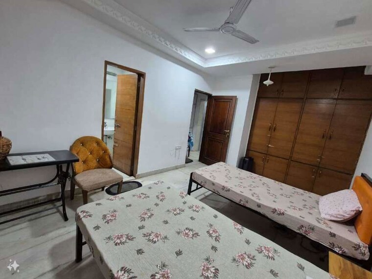 Bedroom, malad east Pg For Boys & Girls In Malad East 9839515