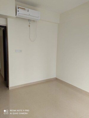 Room in 2 BHK Apartment at Modello Highs, Garia – for Sale