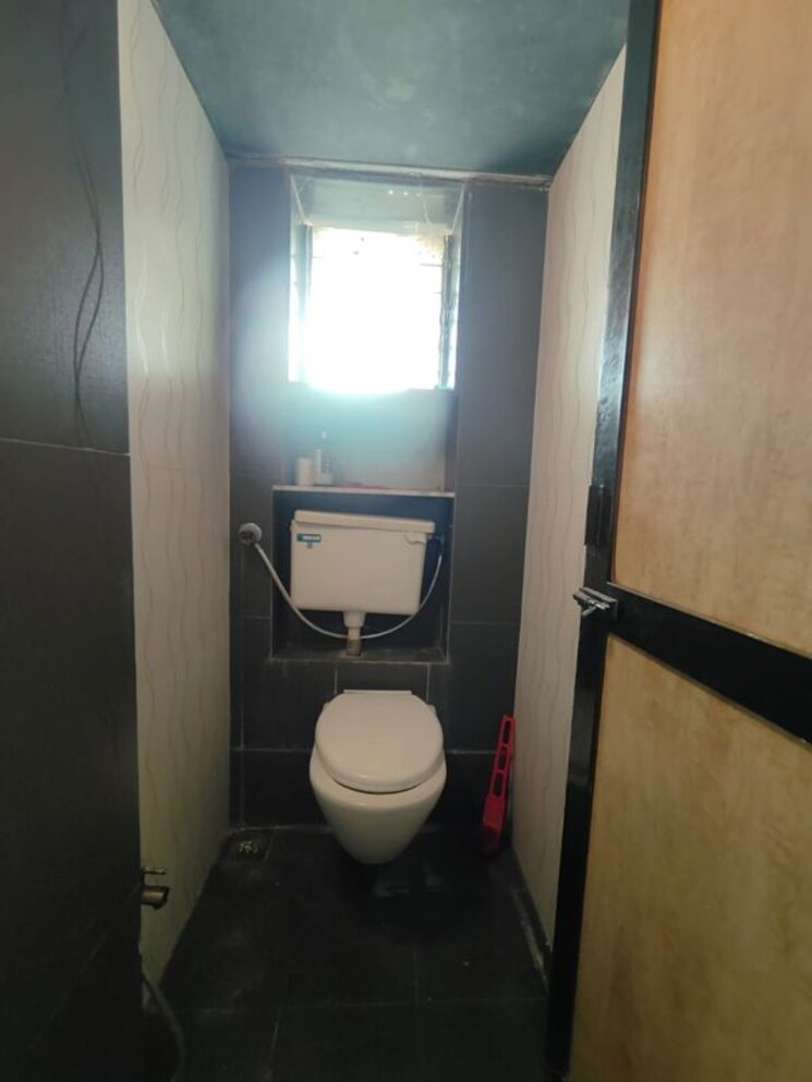 Bathroom, manali-chs-malad 1 Bedroom 500 Sq.Ft. Apartment In Malad West Mumbai 9839591