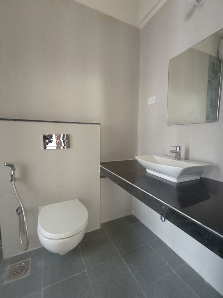 Bathroom, sheth-zuri 2 Bedroom 517 Sq.Ft. Apartment In Laxmi Nagar Thane 9839613
