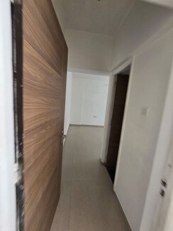 2 BHK Apartment For Rent in Kamal Elanza