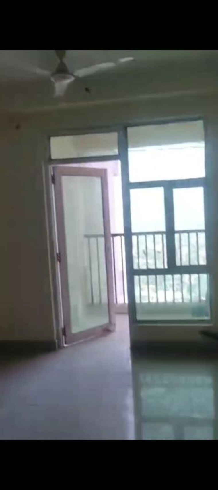 Room, gaur-city-2-16th-avenue 2 Bedroom 910 Sq.Ft. Apartment In Sector 16c Greater Noida Greater Noida 9839636