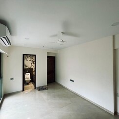 2 BHK + Pooja Room Apartment For Rent in Friends Apartment Bandra West