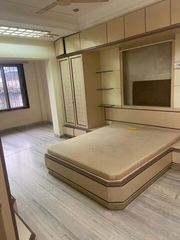Bedroom in 3 BHK Apartment at Sai Chhaya CHS Khar West, Khar West – for Rent