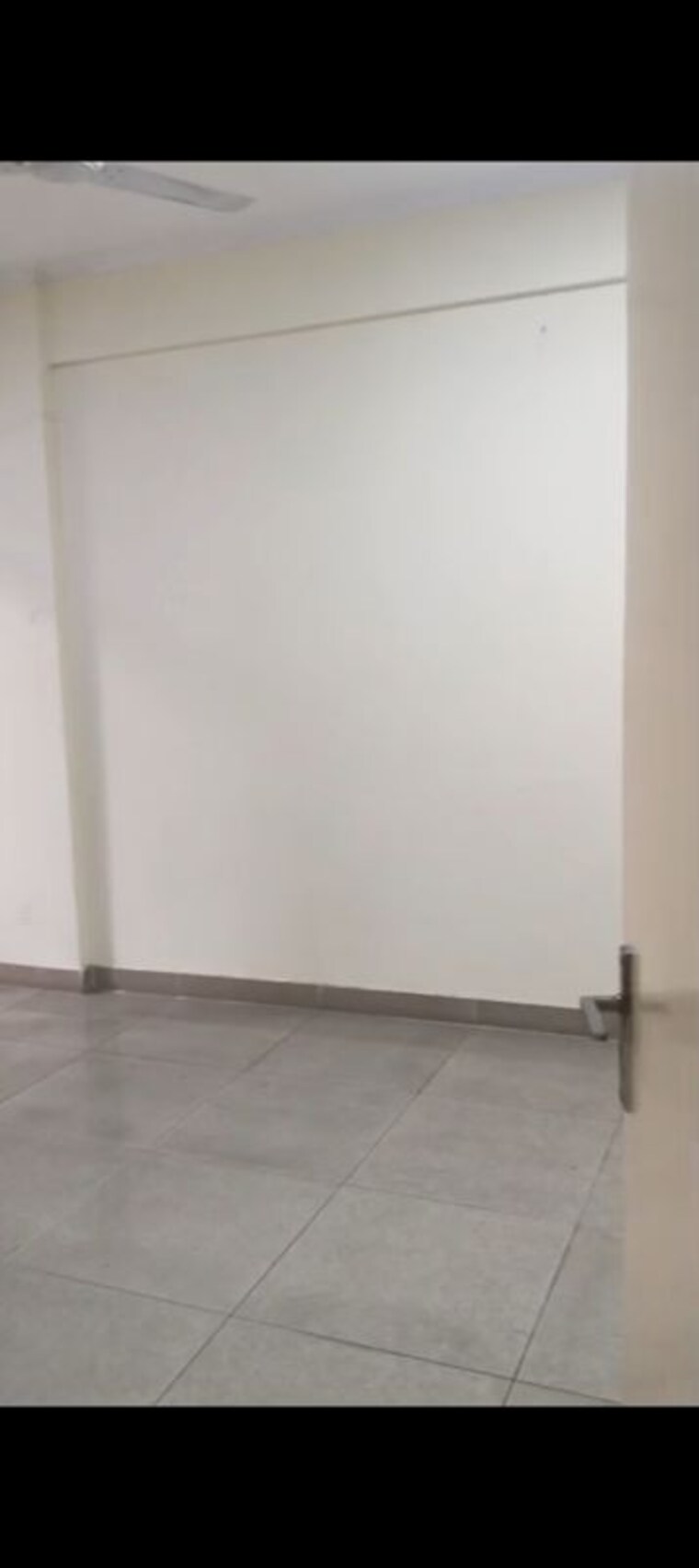 Room, gaur-city-5th-avenue 3 Bedroom 1470 Sq.Ft. Apartment In Sector 4 Greater Noida Greater Noida 9839648