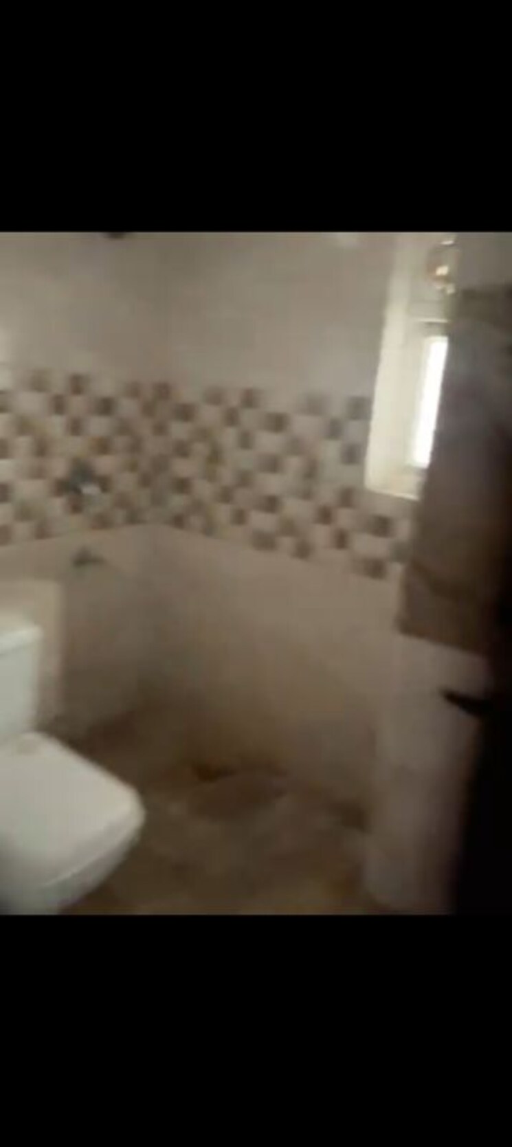 Bathroom, paramount-emotions 3 Bedroom 1380 Sq.Ft. Apartment In Sector 1 Greater Noida Greater Noida 9839658