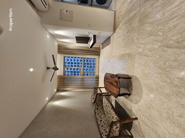 Master Bedroom in 2 BHK Apartment at Hiranandani Castle Rock, Powai – for Rent