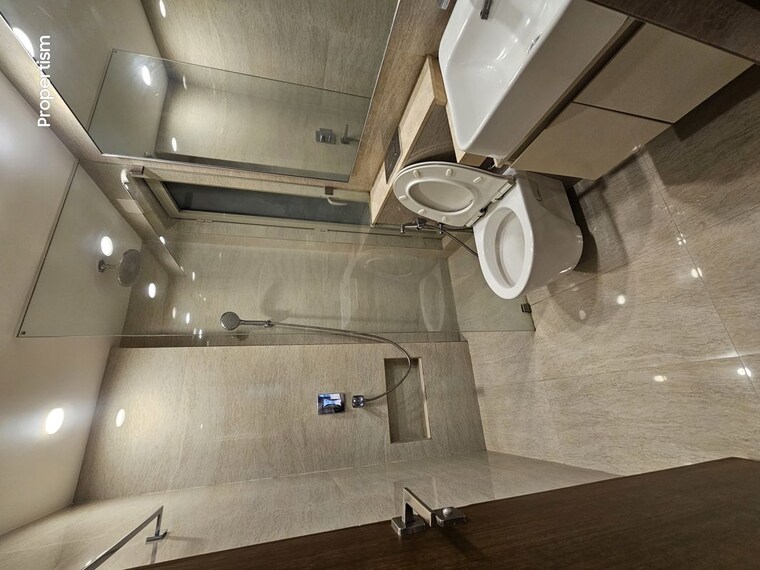 Bathroom, hiranandani-castle-rock 2 Bedroom 629 Sq.Ft. Apartment In Powai Mumbai 9839667