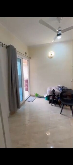 Living Room in 2 BHK Apartment at Gaur City 7th Avenue, Sector 4 Greater Noida – for Rent