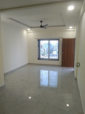 Room in 3 BHK Apartment at New Manish Nagar – for Rent