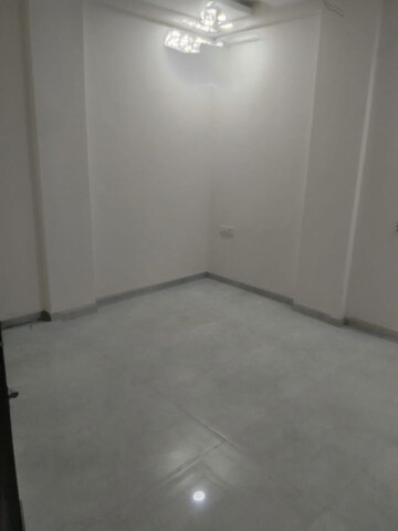 Room in 3 BHK Apartment at Manewada – for Rent