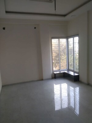 Room in 3 BHK Apartment at Manewada – for Rent