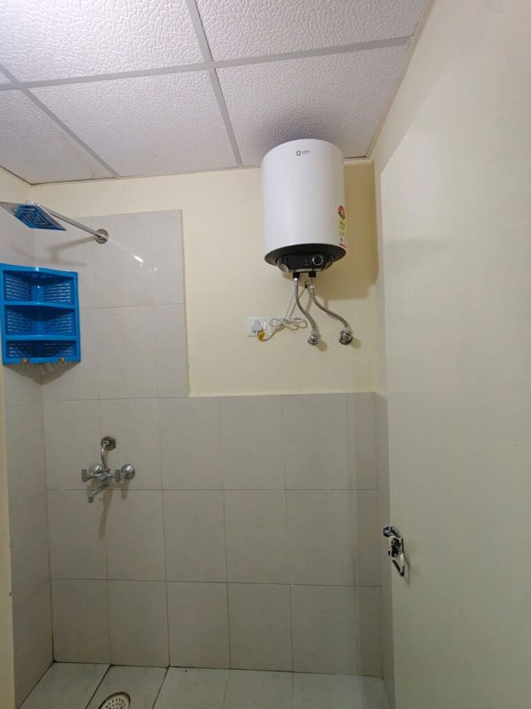 Bathroom, pyramid-altia 1 Bedroom 368 Sq.Ft. Apartment In Sector 70 Gurgaon 9839775