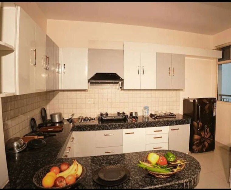 Kitchen, omaxe-the-palace 3 Bedroom 1550 Sq.Ft. Apartment In Gomti Nagar Lucknow 9840069