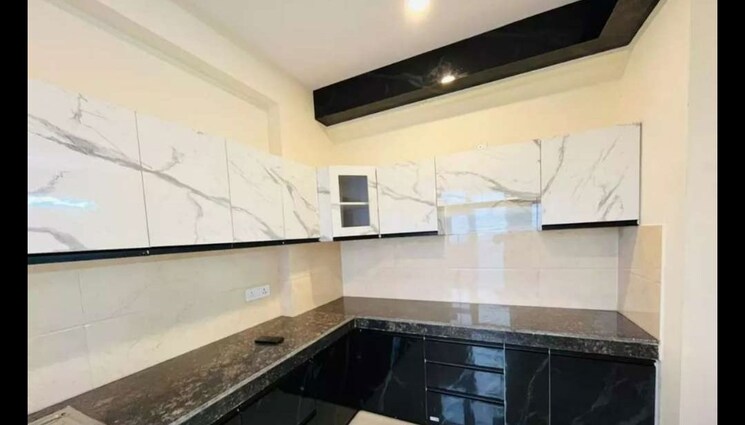 Kitchen, mi-rustle-court 3 Bedroom 1900 Sq.Ft. Apartment In Gomti Nagar Lucknow 9840073