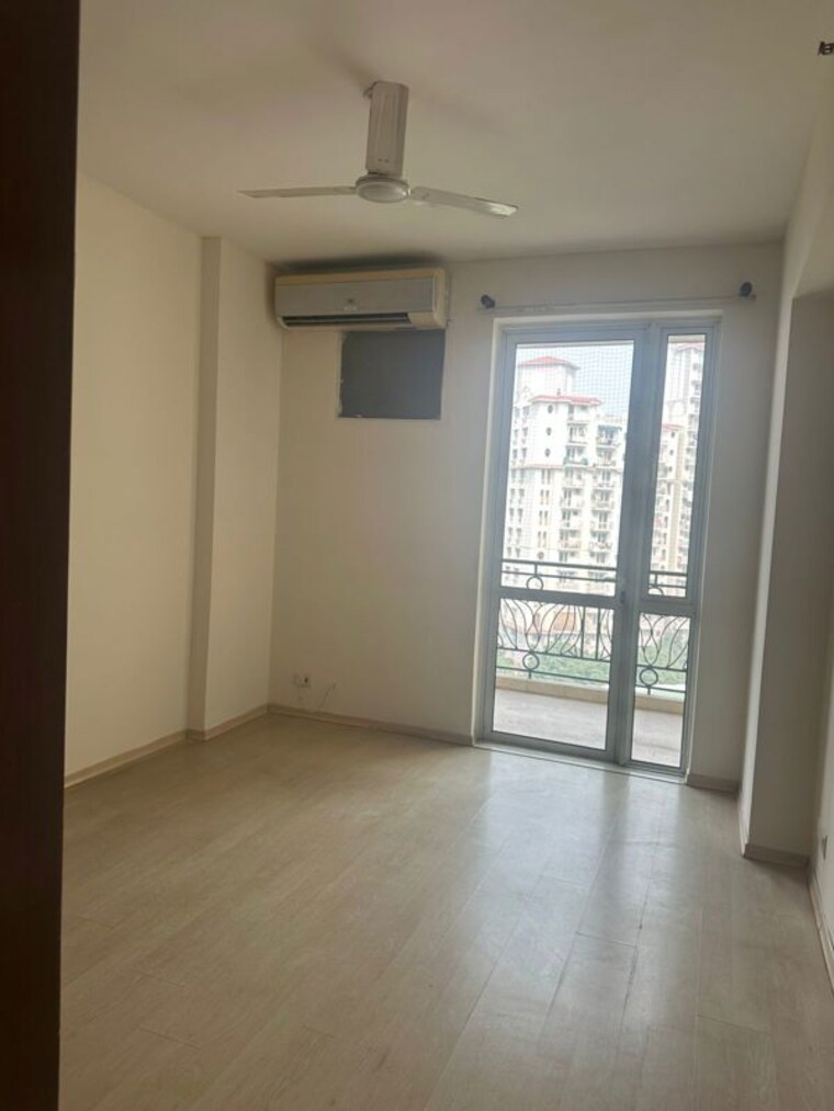 Room, dlf-westend-heights 4 Bedroom 2700 Sq.Ft. Apartment In Sector 53 Gurgaon 9840081