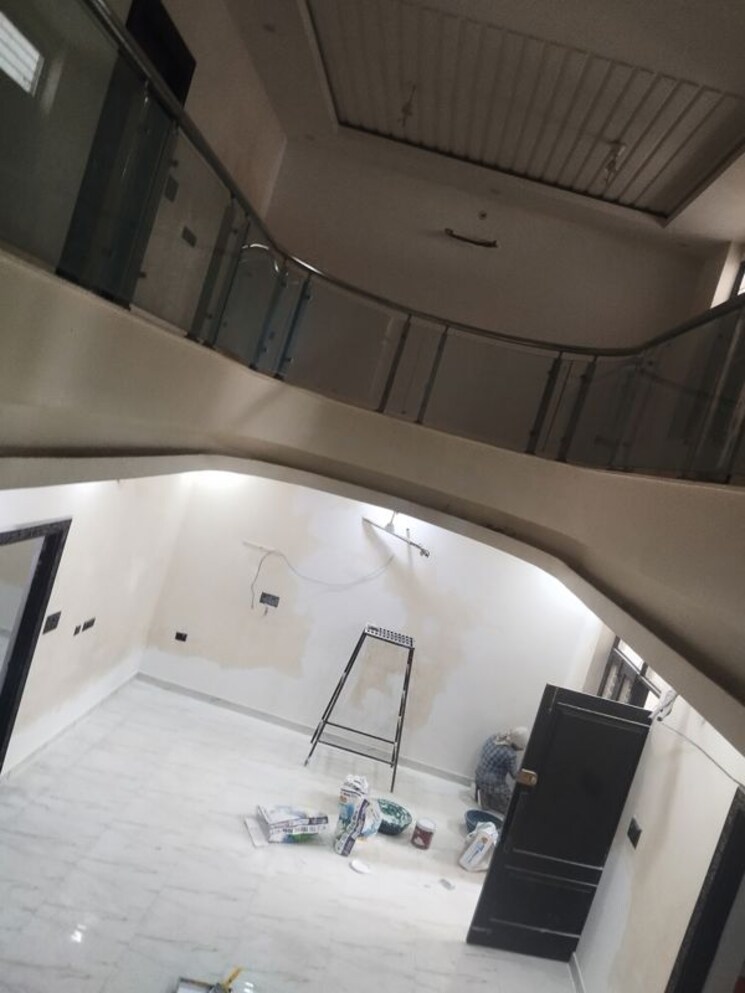 undefined, viraj khand 6+ Bedroom 3050 Sq.Ft. Independent House In Viraj Khand Lucknow 9840097