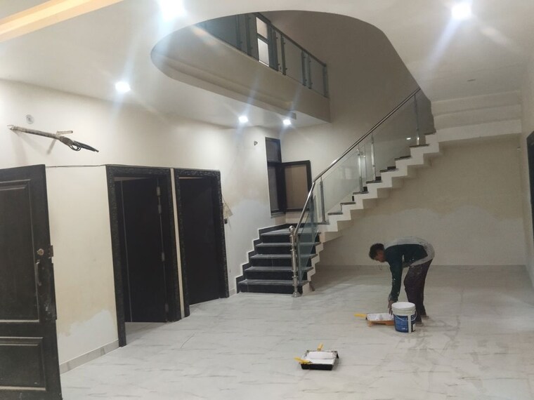 undefined, vineet khand 6+ Bedroom 2560 Sq.Ft. Independent House In Vineet Khand Lucknow 9840098