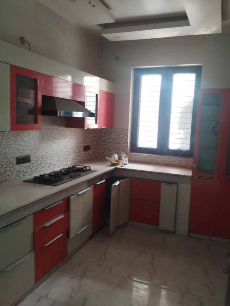 Kitchen, vineet khand 6+ Bedroom 2560 Sq.Ft. Independent House In Vineet Khand Lucknow 9840098