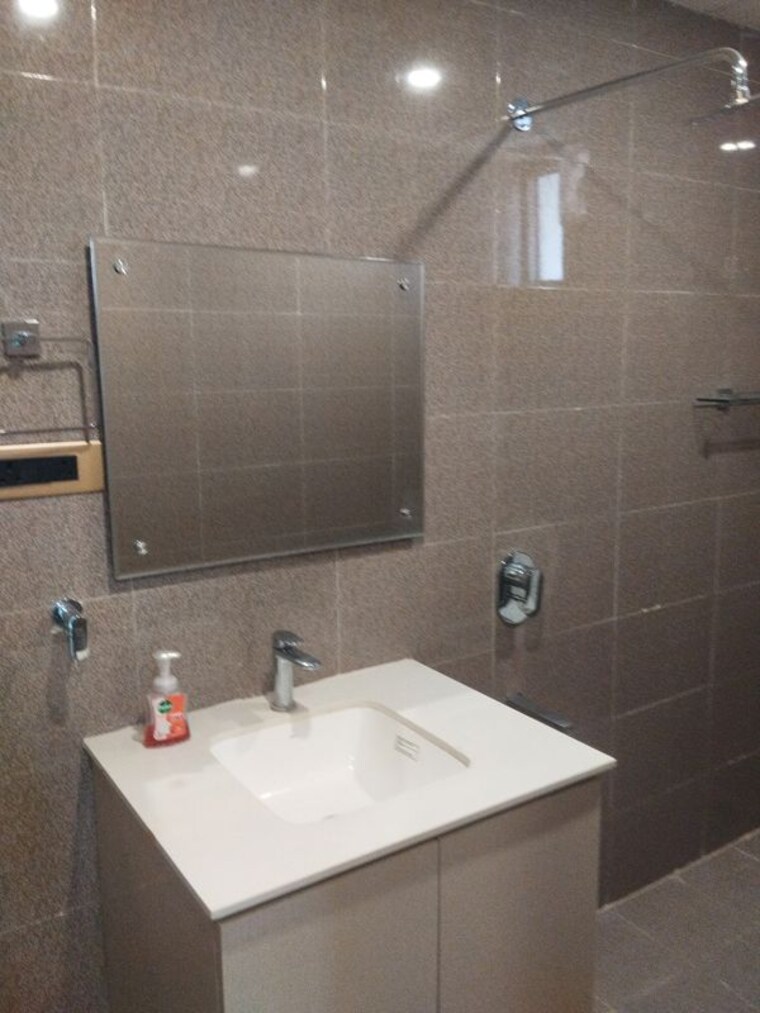 Bathroom, viraj khand 3 Bedroom 2152 Sq.Ft. Independent House In Viraj Khand Lucknow 9840100