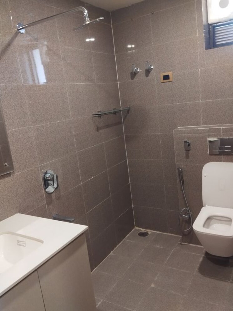 Bathroom, viraj khand 3 Bedroom 2152 Sq.Ft. Independent House In Viraj Khand Lucknow 9840100