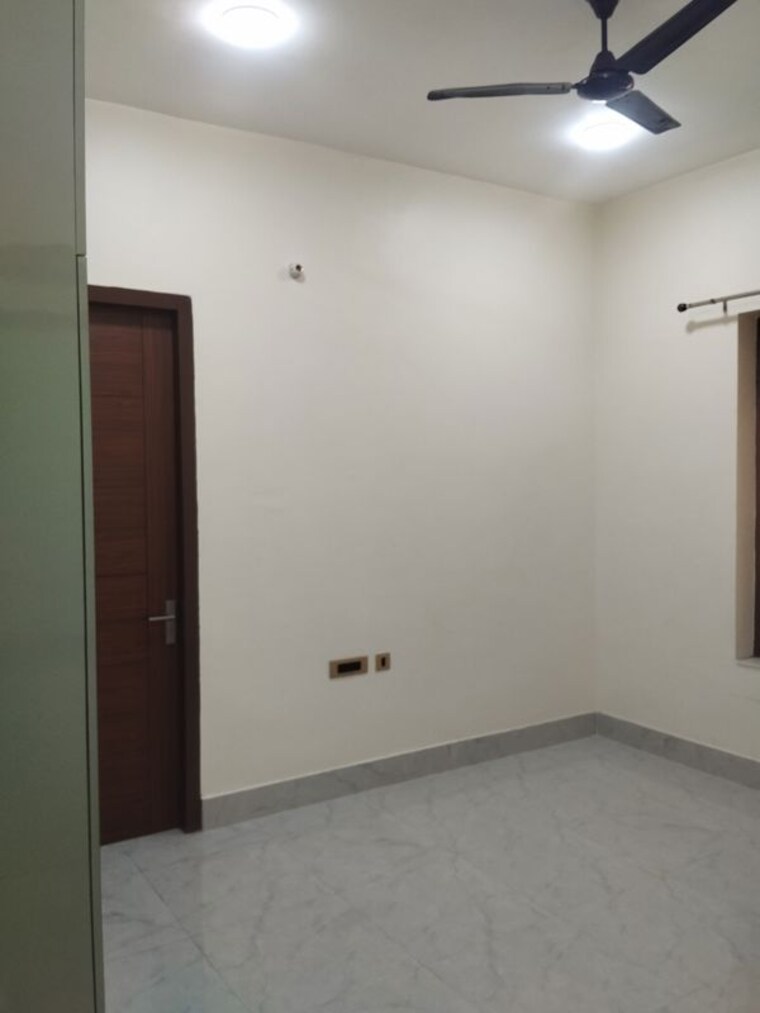 Room, viraj khand 3 Bedroom 2152 Sq.Ft. Independent House In Viraj Khand Lucknow 9840100