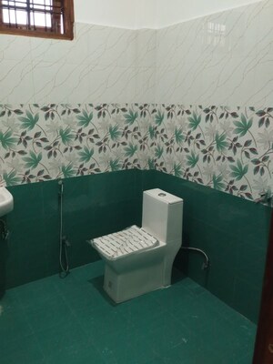 Team Area in 2 BHK Independent House at Vineet Khand – for Rent