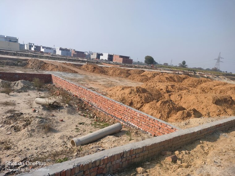undefined, modipuram  125 Sq.Yd. Plot In Modipuram Meerut 9840105