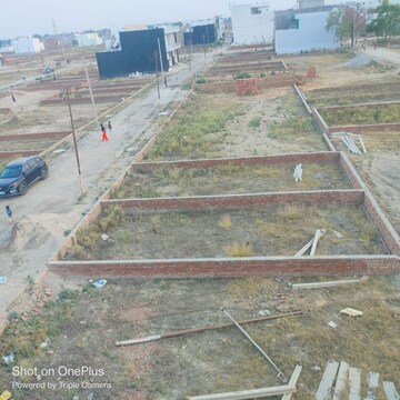  Plot – Garden View at Modipuram - for Sale