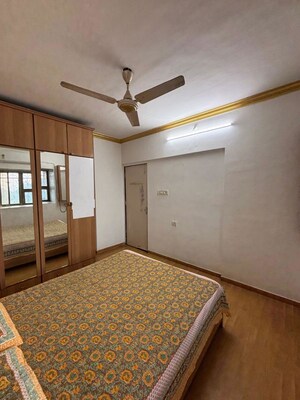 Bedroom in  Pg at HDIL Dheeraj Residency, Goregaon West – for Rent