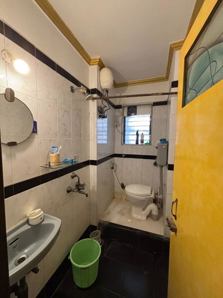 Bathroom, hdil-dheeraj-residency Pg For Girls In Goregaon West 9840114
