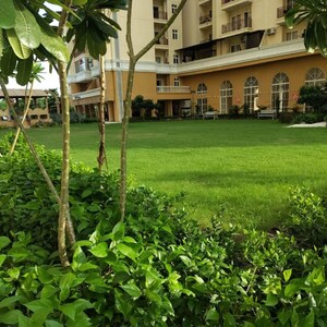 2.5 BHK Apartment – Garden View at Tejas Greenberry Signatures, Vrindavan Yojna - for Sale
