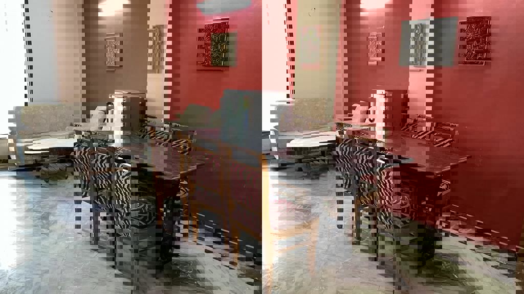 2 BHK Builder Floor For Rent in RWA Apartments Sector 19