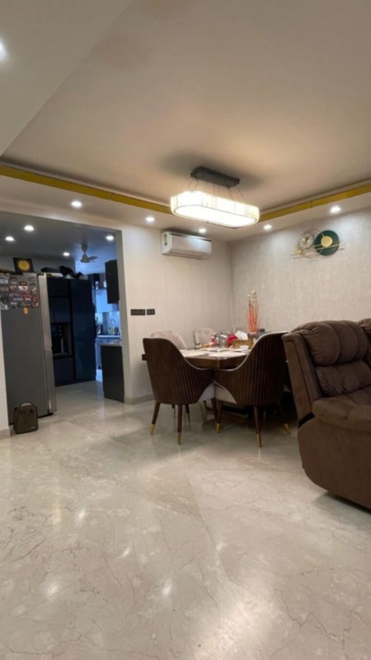 Living Room, greater kailash ii 4 Bedroom 2700 Sq.Ft. Apartment In Greater Kailash ii Delhi 9840123