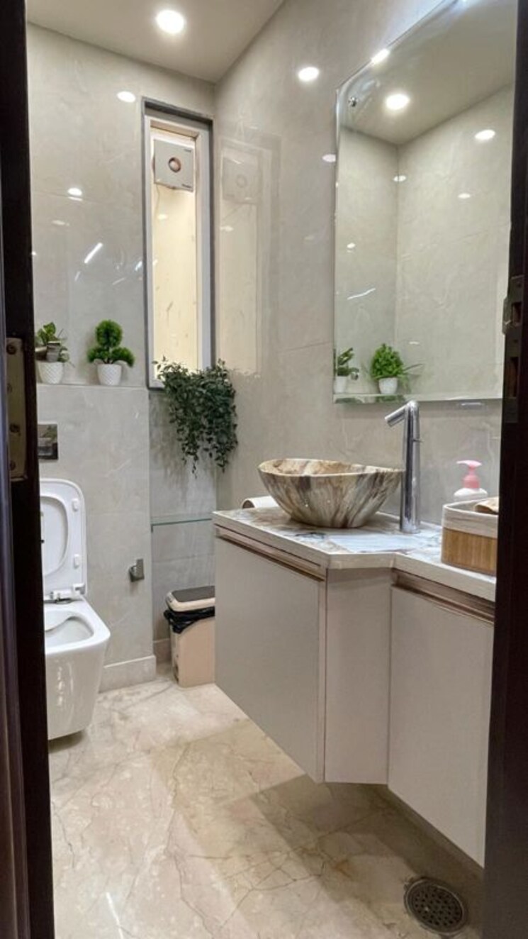 Bathroom, greater kailash ii 4 Bedroom 2700 Sq.Ft. Apartment In Greater Kailash ii Delhi 9840123