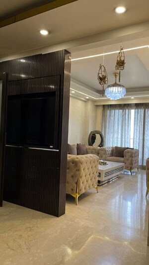 Living Room in 4 BHK Apartment at Greater Kailash ii – for Rent