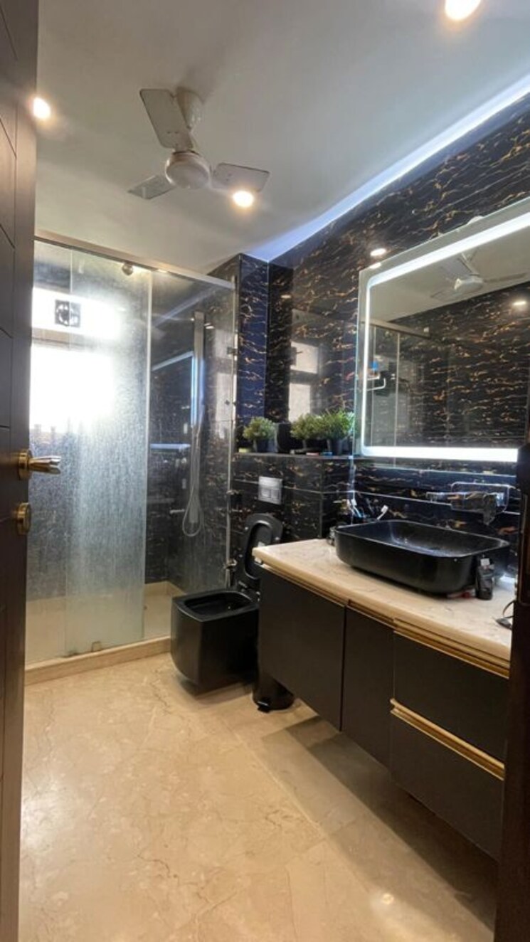 Kitchen, greater kailash ii 4 Bedroom 2700 Sq.Ft. Apartment In Greater Kailash ii Delhi 9840123