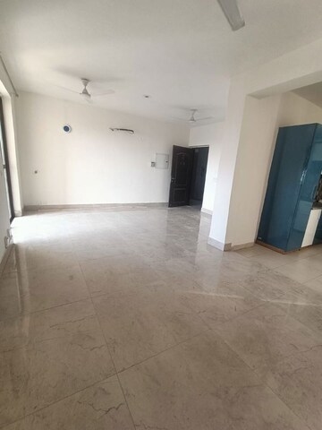 2 BHK Apartment For Rent in Unitech The Residences Sector 33, Sector 33