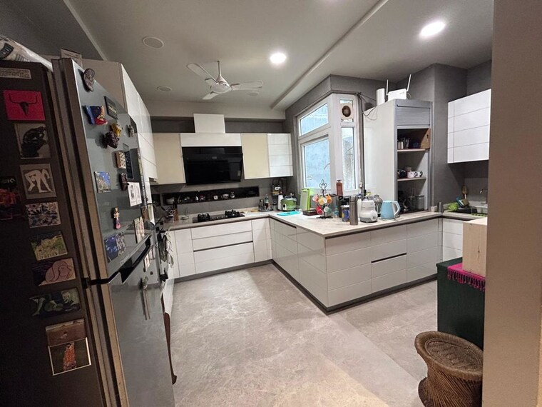 Kitchen, greater kailash i 4 Bedroom 2700 Sq.Ft. Apartment In Greater Kailash I Delhi 9840130