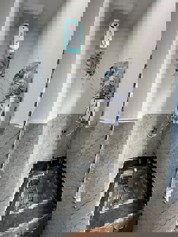 3 BHK + Pooja Room 900 Sq.Ft. Builder Floor in Govindpuram Residency