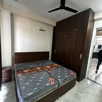 Bedroom in 2 BHK Builder Floor at Sector 45 – for Rent